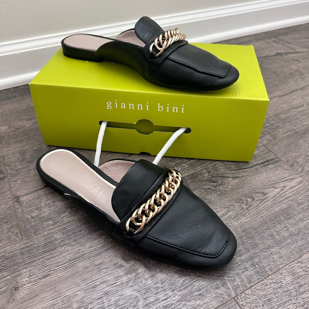 Gianni Bini Magley Mules Size 8